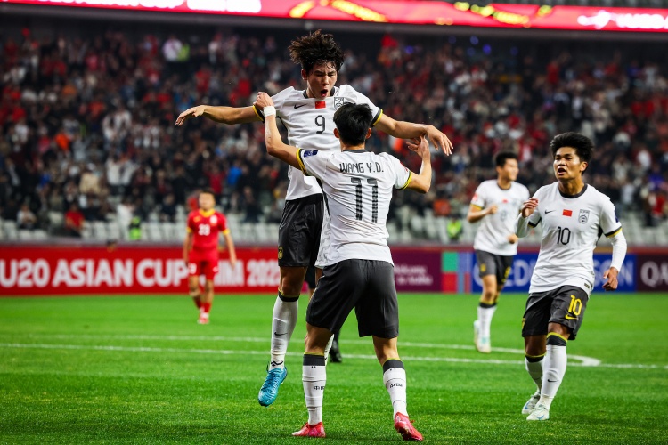 津媒：王鈺棟、劉誠宇入選大名單，顯示伊萬推行新老更替的決心