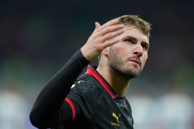 意媒：米蘭前鋒希門尼斯在國家隊(duì)出現(xiàn)身體問題，但能出戰(zhàn)那不勒斯