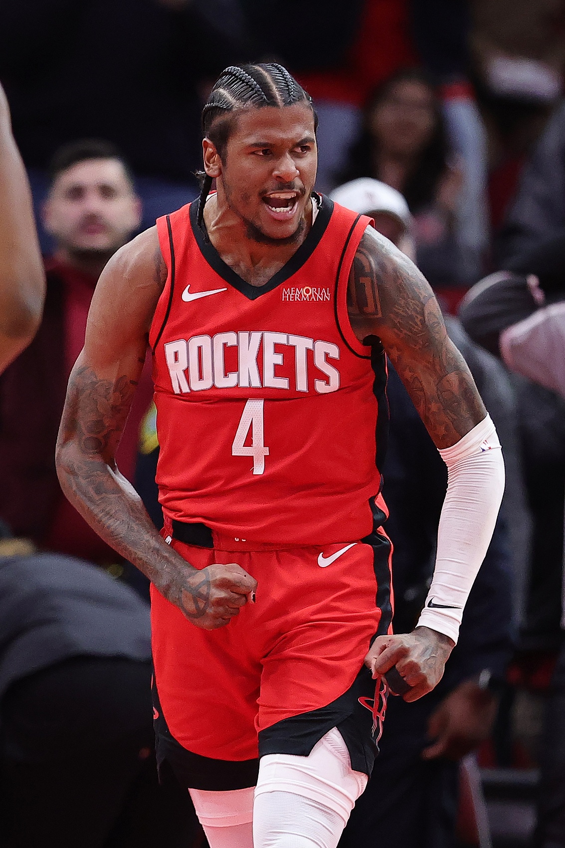 自信放光芒！杰倫-格林內(nèi)外開花 11中7拿到半場最高16分