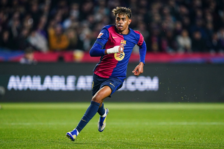 亞馬爾為巴薩出戰(zhàn)90場，本場是他第三次碰上萊萬或拉菲尼亞未首發(fā)