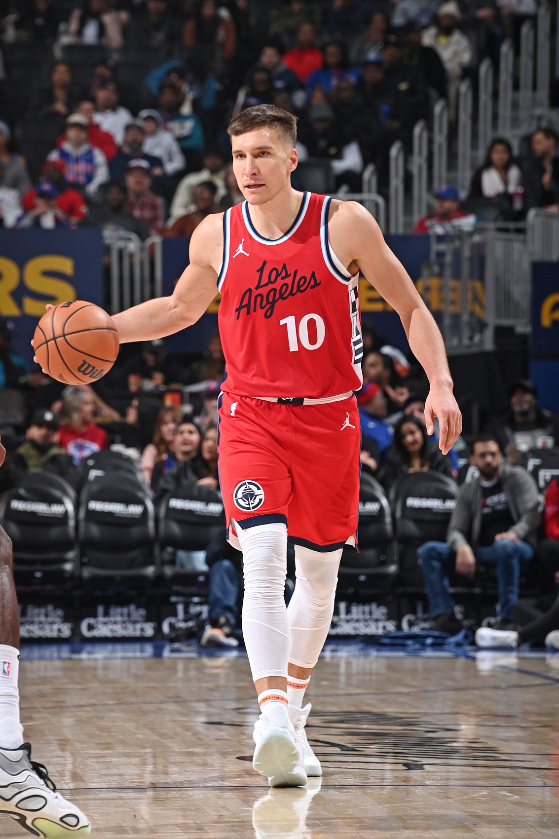 給射手找找手感！博格丹7投5中得14分6助 三分5中4&正負值為+13