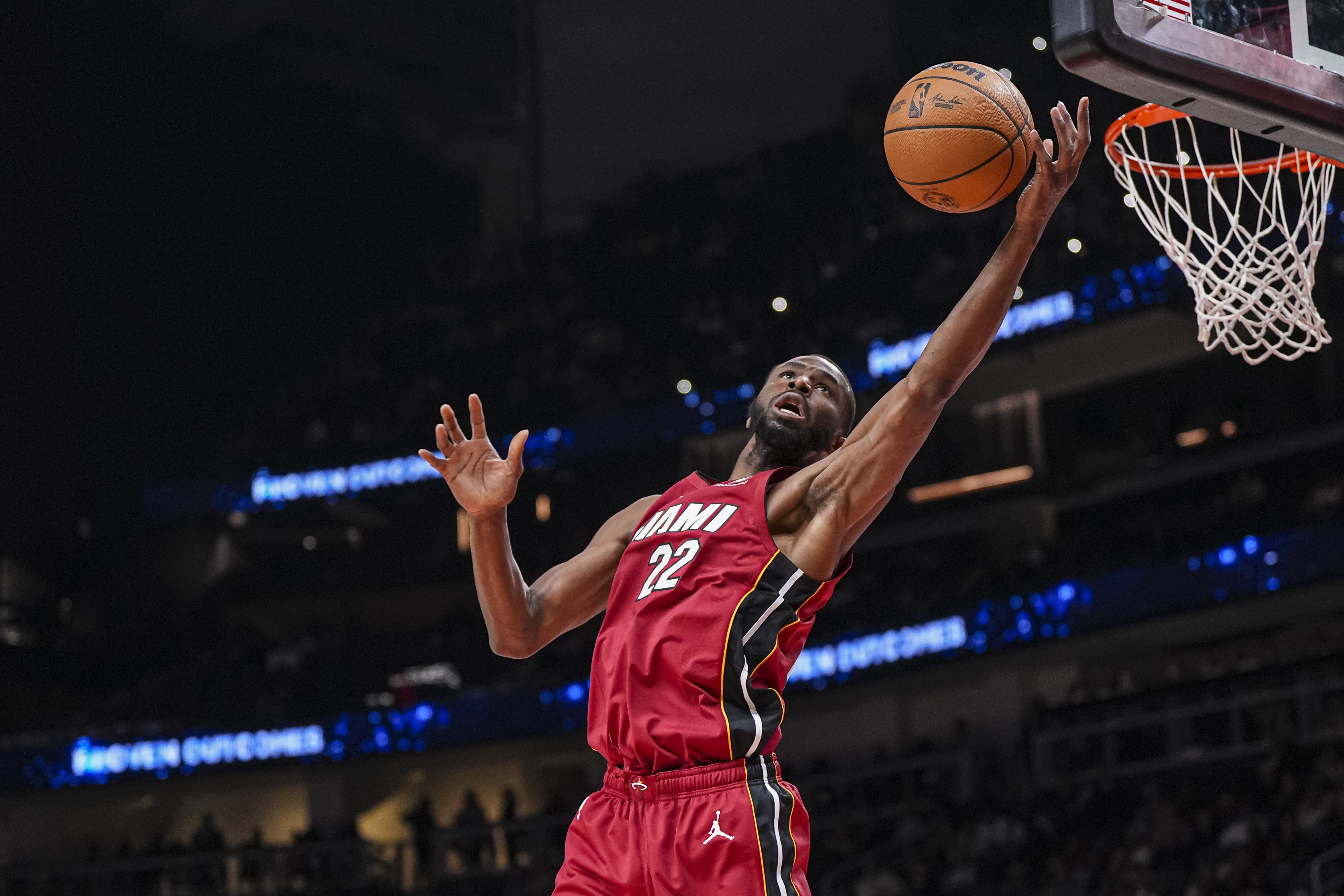 維金斯：我在勇士度過(guò)了難忘的歲月 能帶走勝利讓一切更加完美