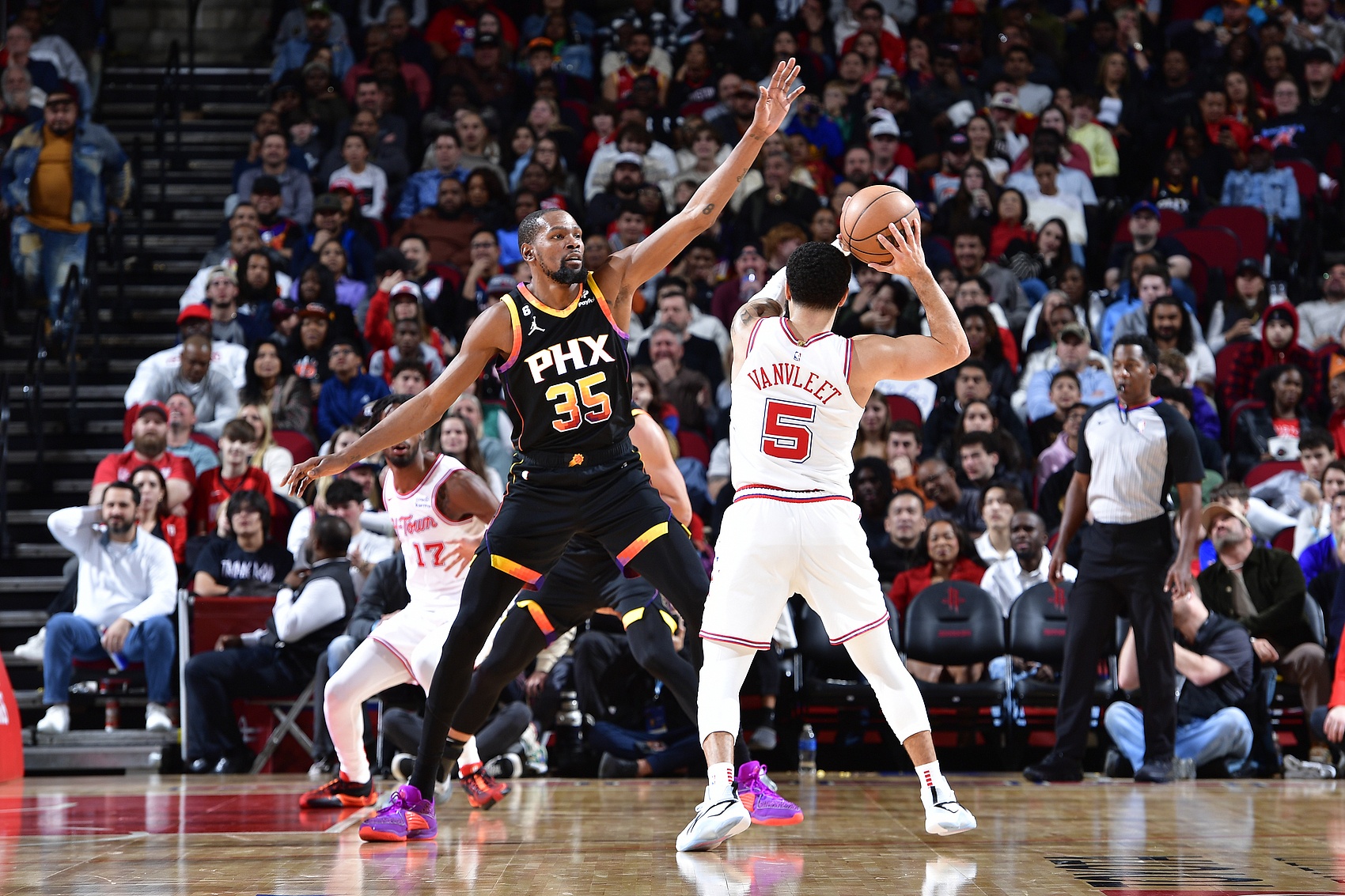 休賽期KD爭(zhēng)奪戰(zhàn)前瞻：俠火熱尼誰(shuí)的報(bào)價(jià)更香？火箭想要就穩(wěn)了？