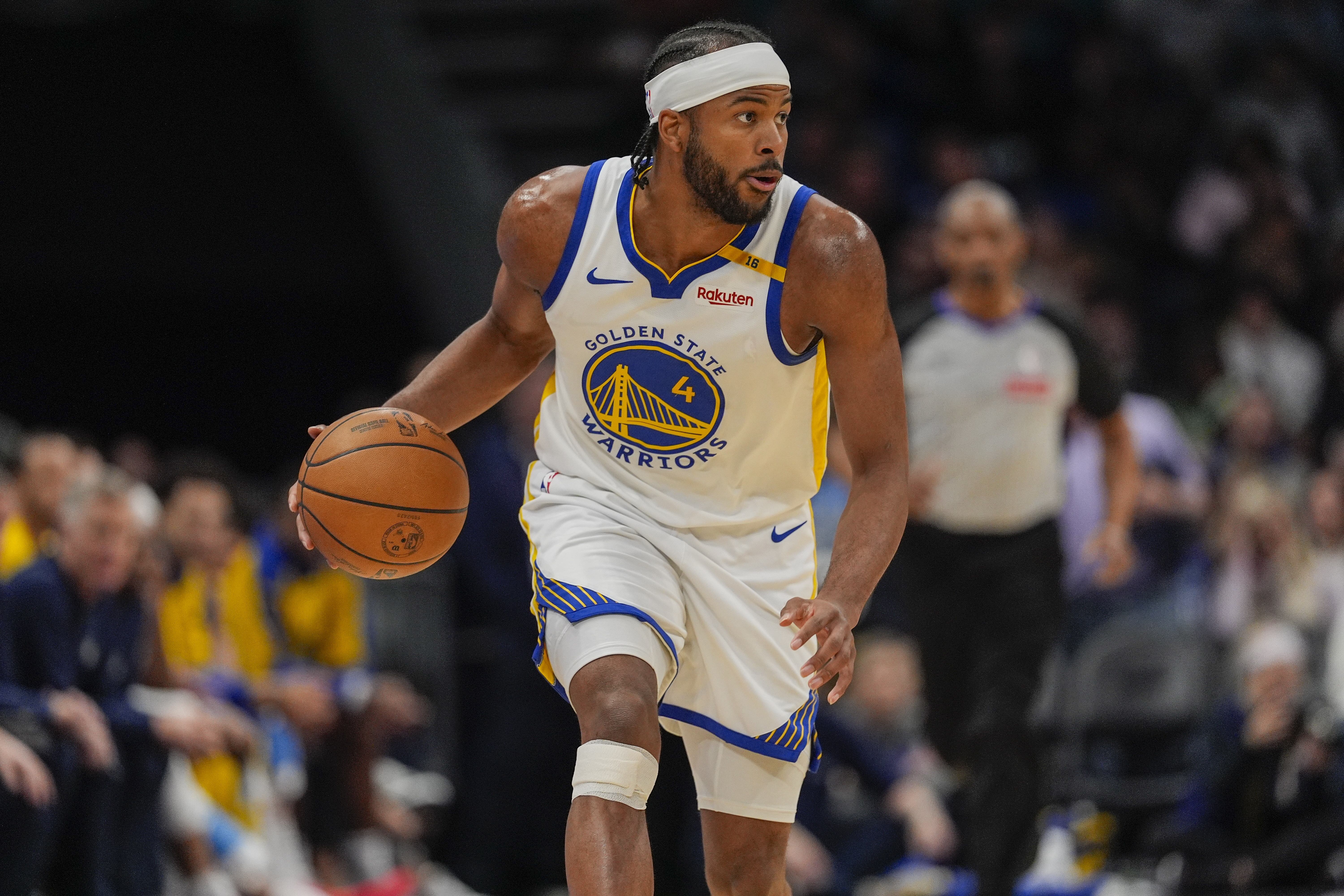 打得不錯！穆迪11中7拿下20分3板3助3斷1帽 第三節(jié)13分