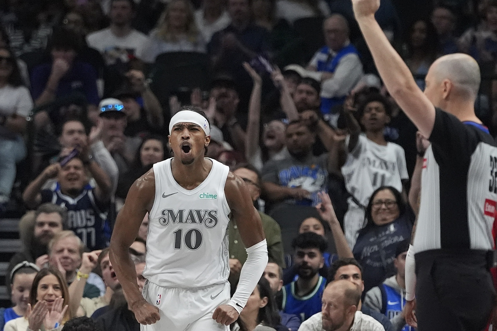 僅剩八人能夠上場了！基德：布蘭登-威廉姆斯將缺戰(zhàn)馬刺