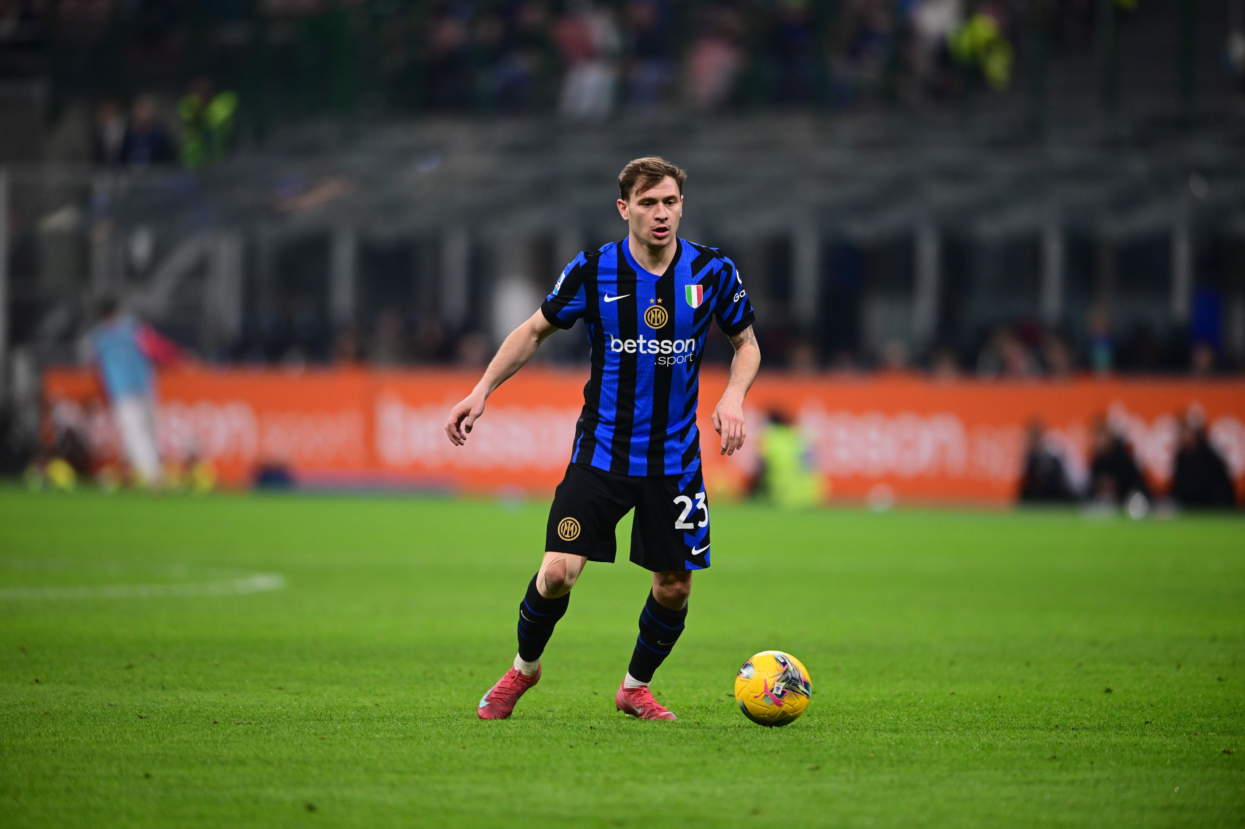 米體：利雅得新月計(jì)劃為巴雷拉開(kāi)3500萬(wàn)歐年薪，但他只想留在國(guó)米