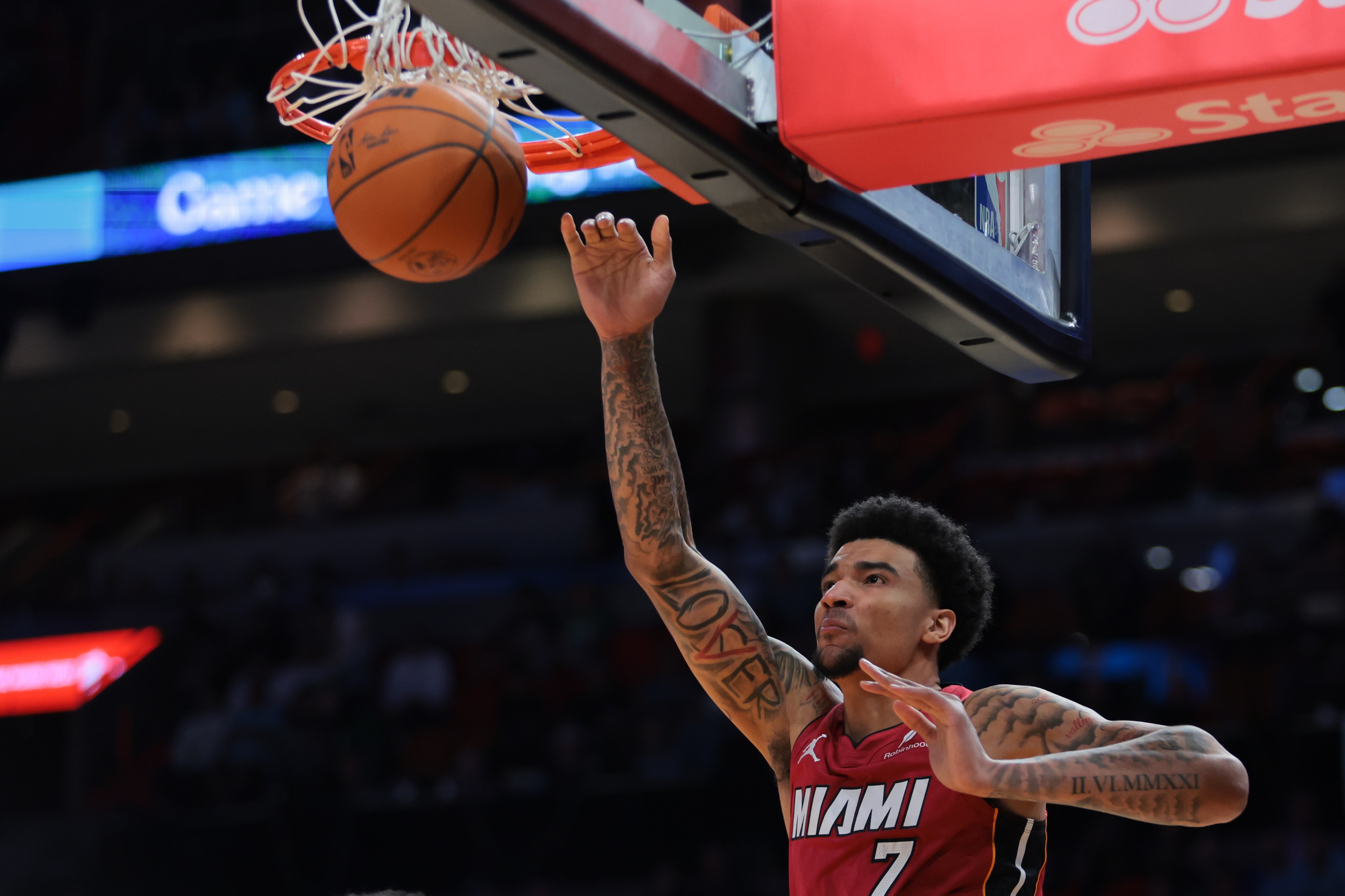 超高效兩雙！韋爾6中6拿到13分14板2助1斷2帽