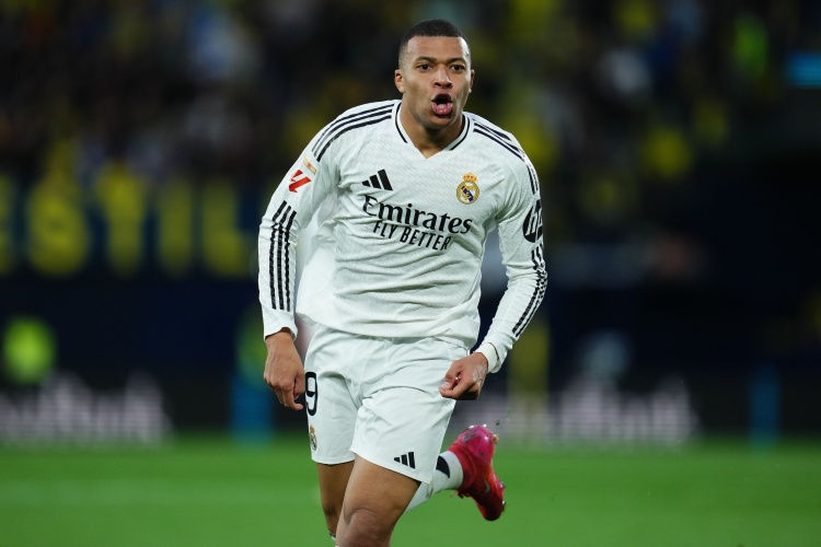 隊報：姆巴佩若想競爭金球，仍要面對多項個人和集體榮譽的挑戰(zhàn)