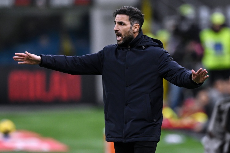 法布雷加斯：我不喜歡科莫的比賽態(tài)度，有人可能以為自己是在拜仁