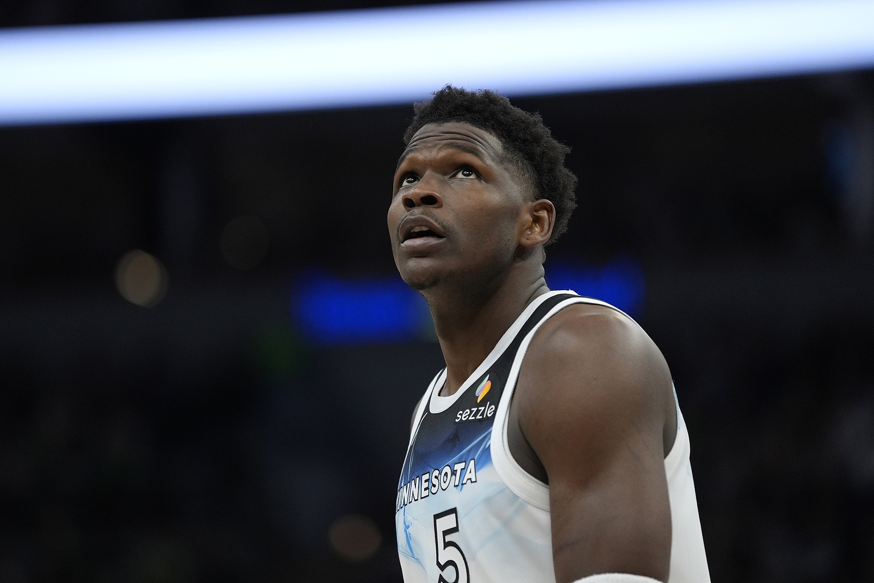 外線手感全無！愛德華茲三分11中1&罰球20中19空砍38分&失絕殺球