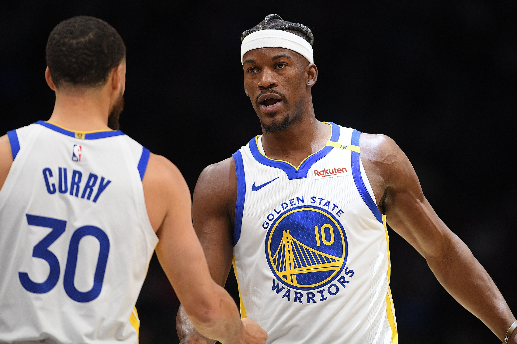 勇士VS馬刺先發(fā)：庫里&波杰&巴特勒&穆迪&追夢VS保羅&卡斯爾