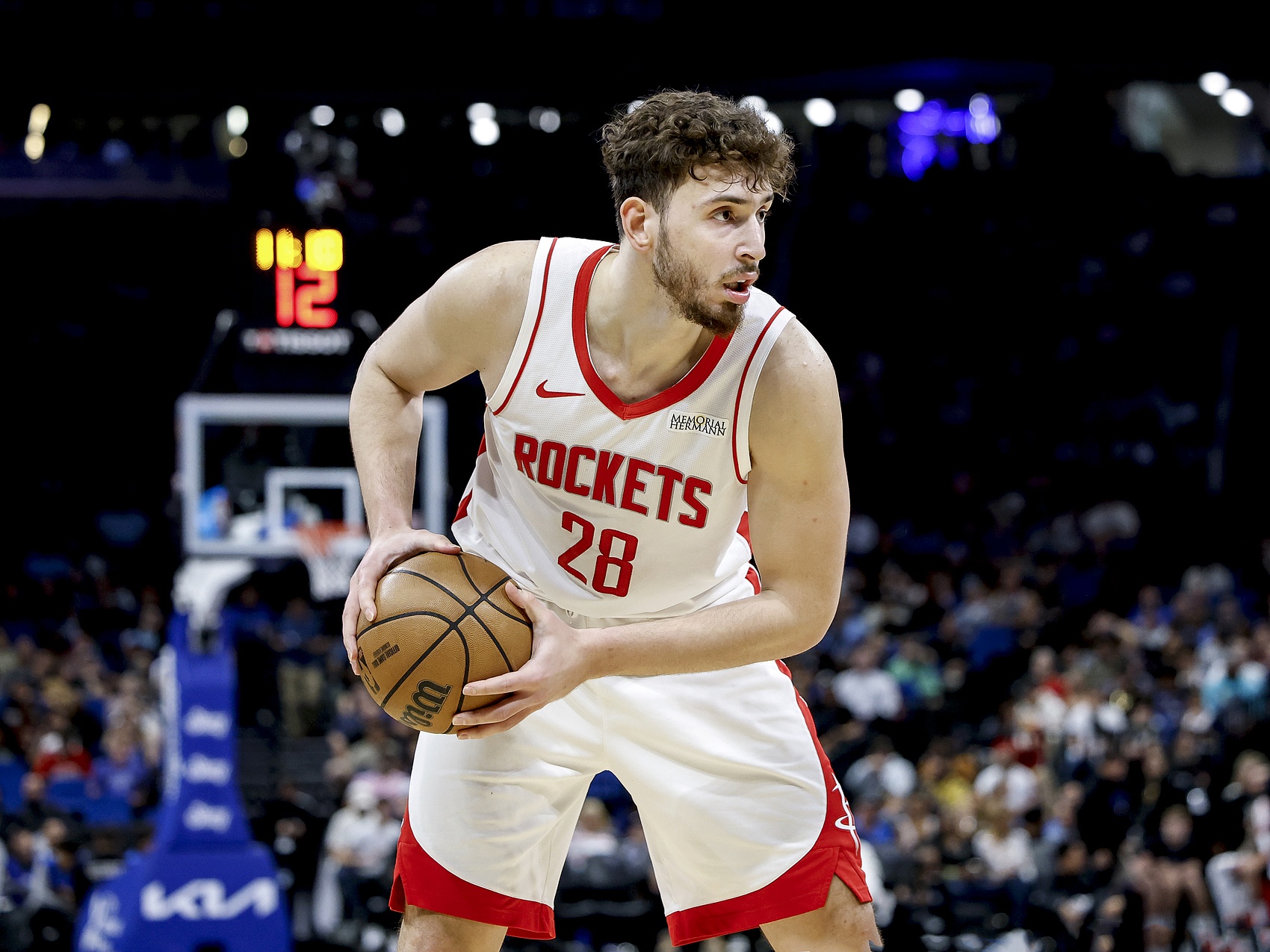 穩(wěn)定發(fā)揮！申京半場6中4拿到13分5板1助1帽