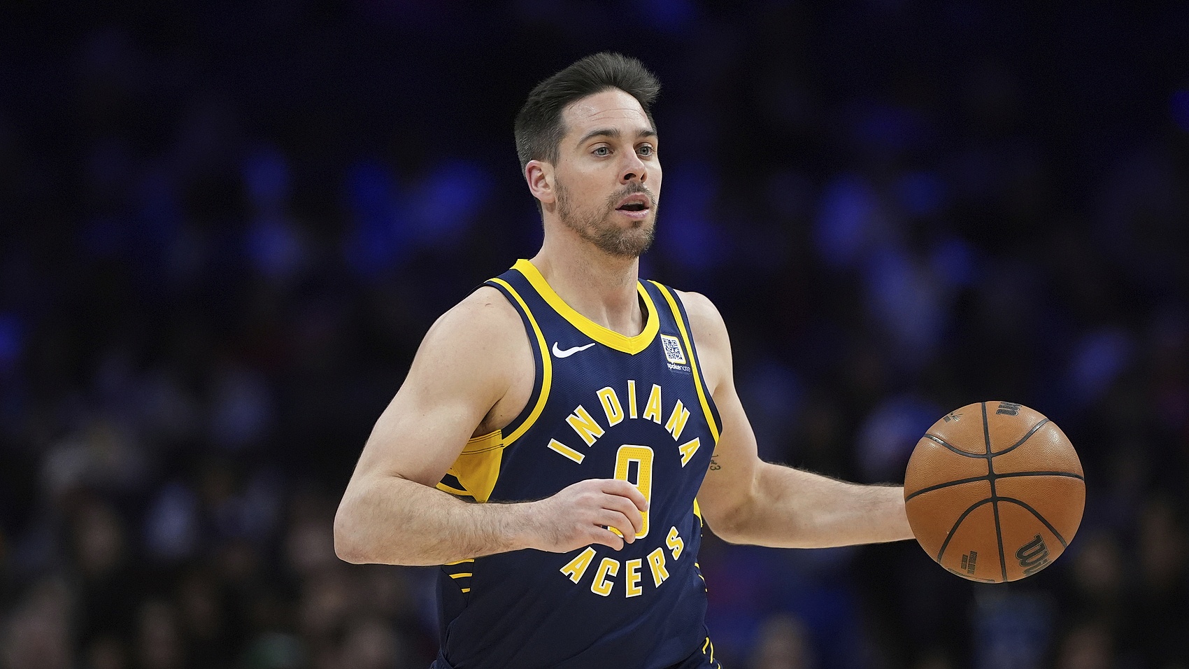 高效準(zhǔn)三雙！麥康納17分鐘7中5拿到10分9板8助 正負(fù)值+26