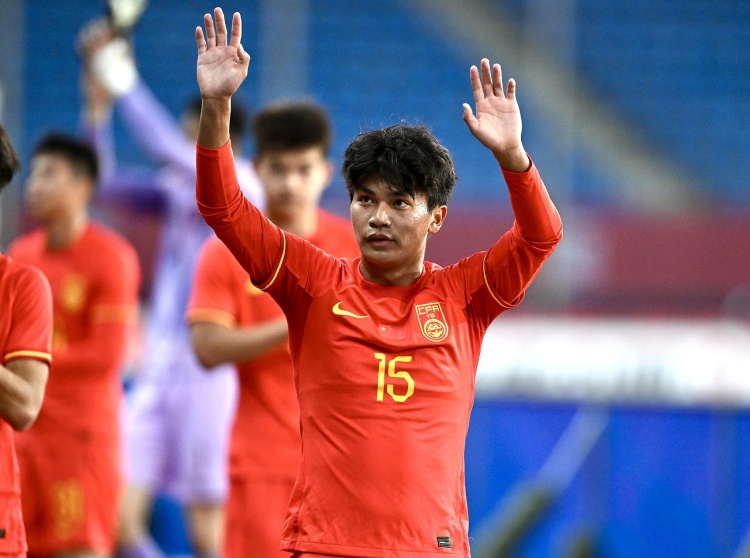 東體：蒯紀(jì)聞隨海港出征青島，俱樂部對其有既定計劃