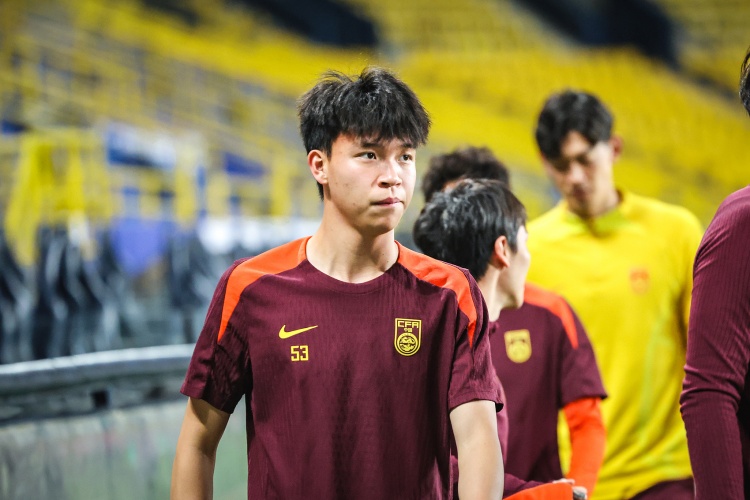 韓喬生：黃政宇出任單后腰沒收到太好效果，王鈺棟表現(xiàn)可圈可點(diǎn)