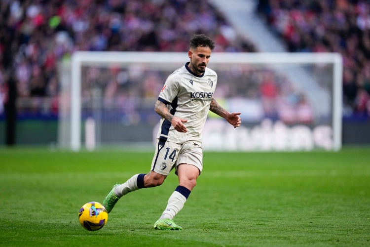 奧薩蘇納中場(chǎng)：各個(gè)方面都被巴薩碾壓了，球隊(duì)的心態(tài)出了問(wèn)題