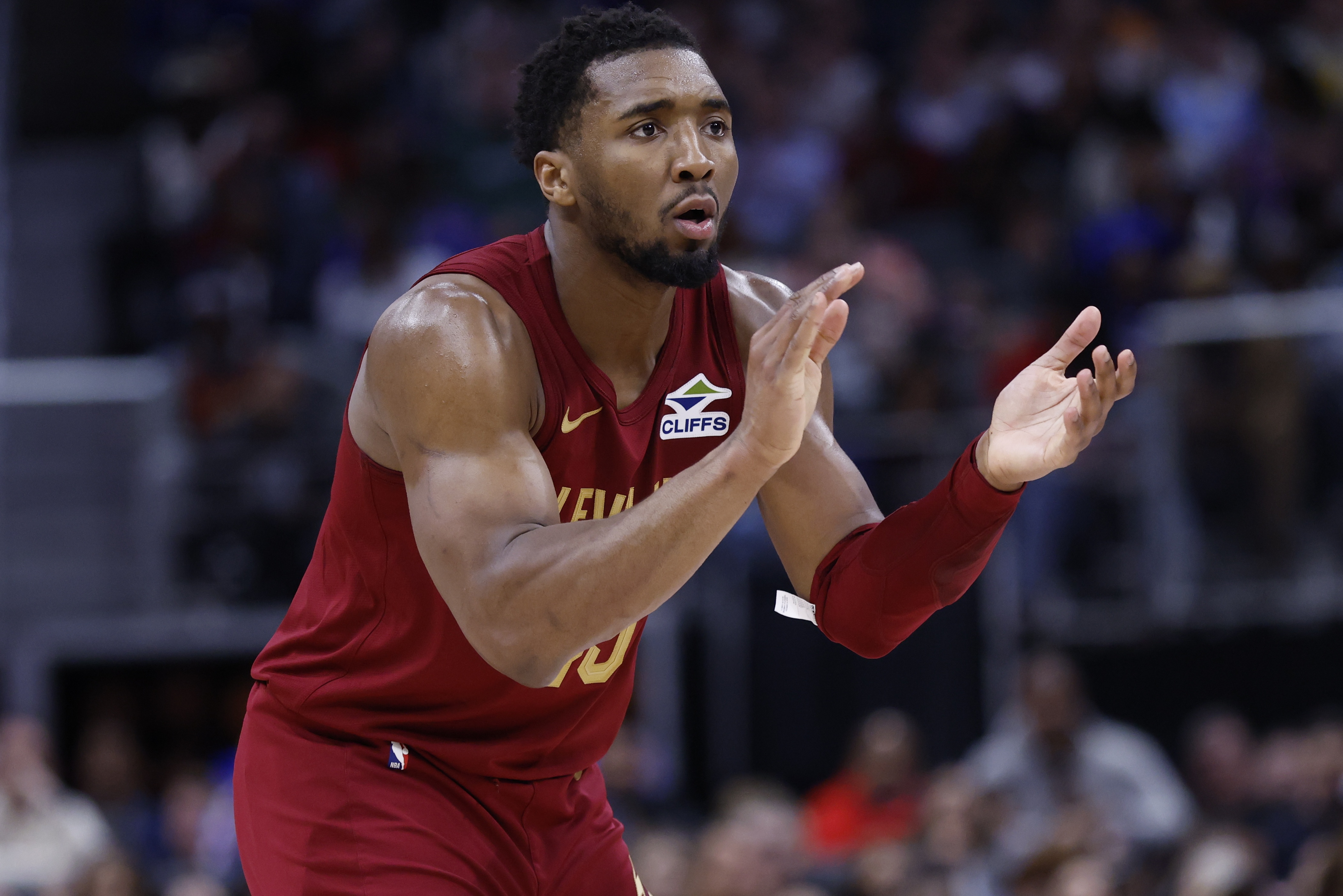 60勝！米切爾：我們的犧牲&付出都得到回報(bào) 這對(duì)整座城市意義重大